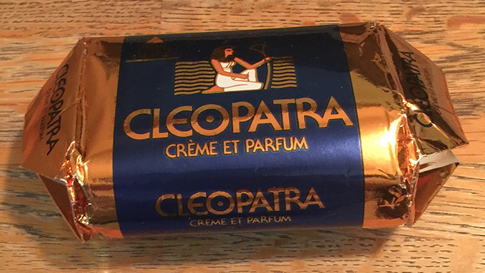 クレオパトラ石鹸